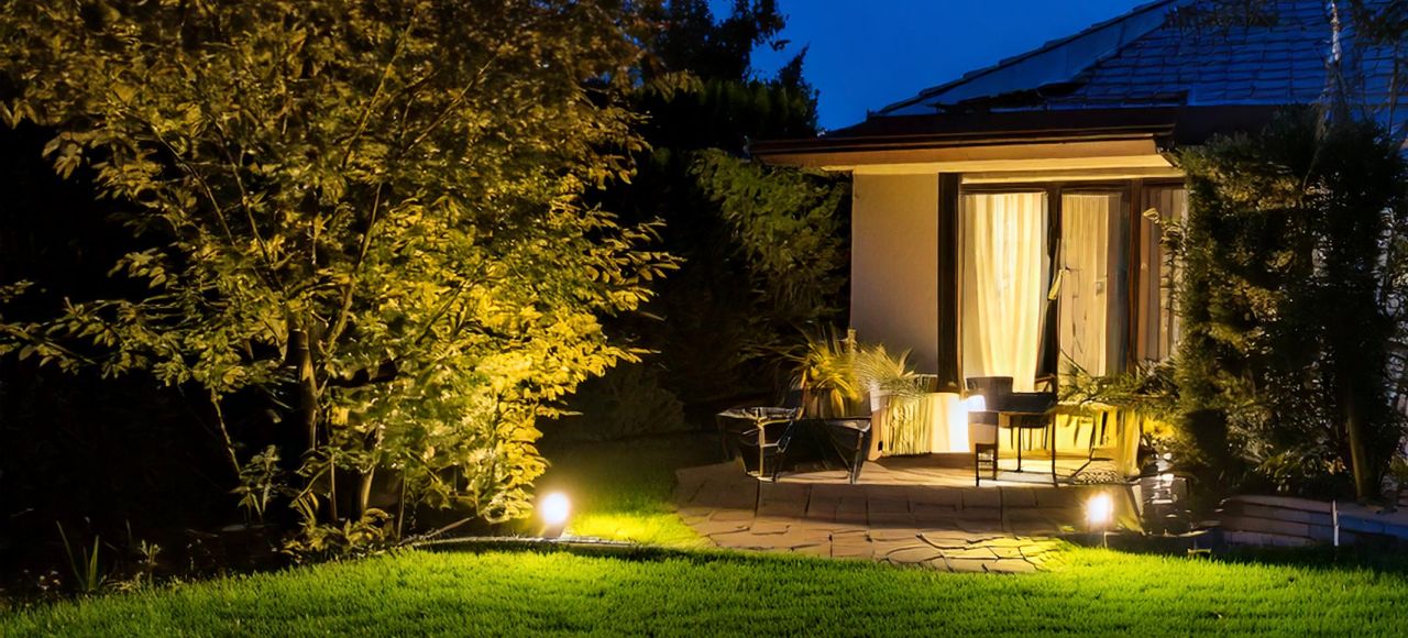 Das richtige Beleuchtungskonzept für Ihren Garten.jpg